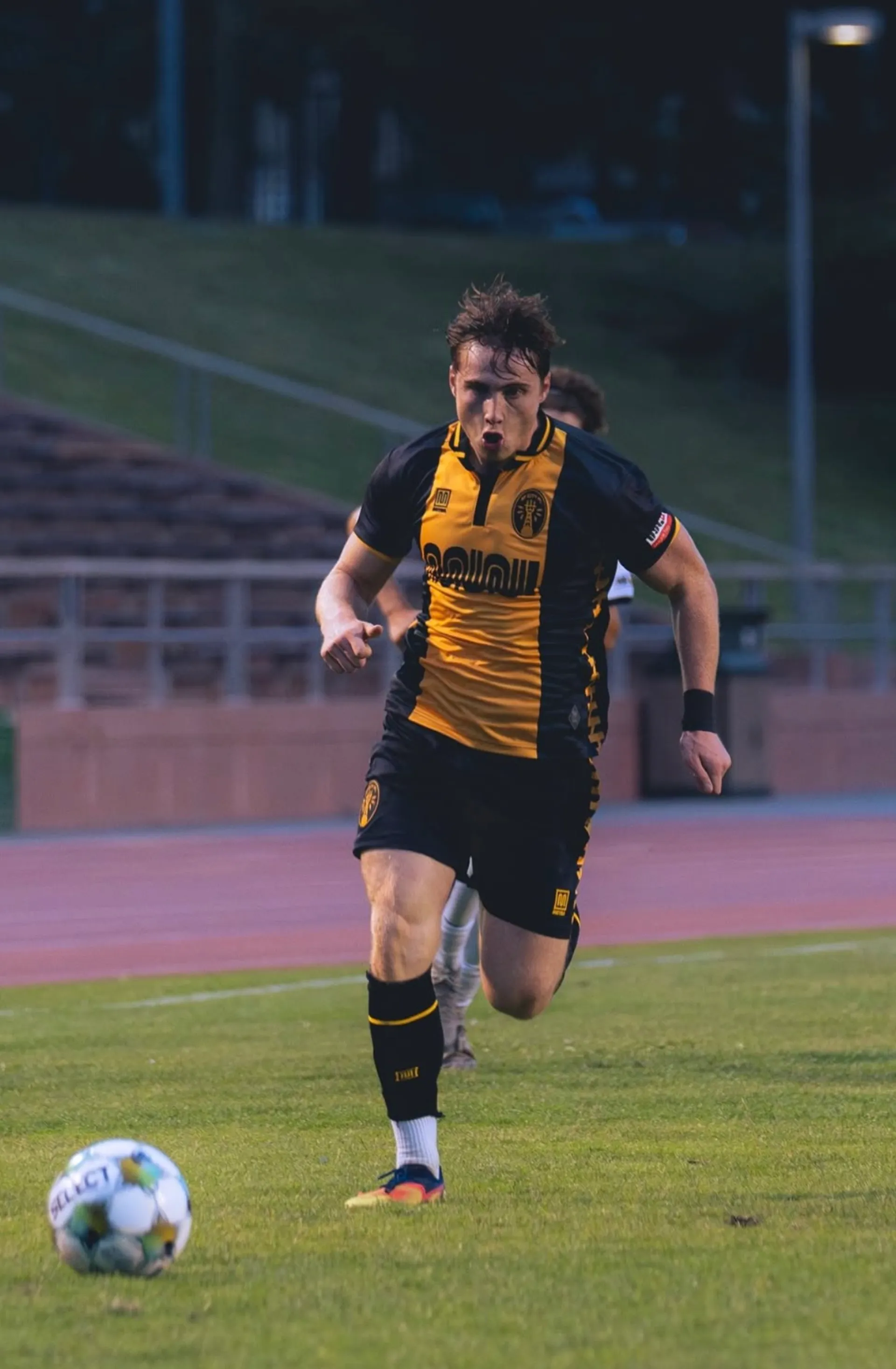 Kai on the ball at dusk, Kezar Stadium